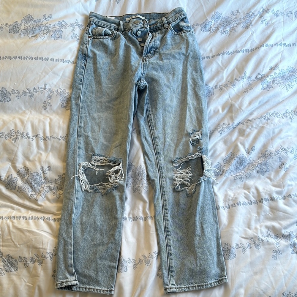 Distressed Light Blue Jeans